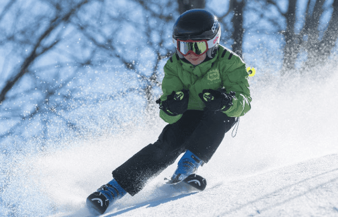 Skiausrüstung leihen: Deshalb lohnt sich der Skiverleih